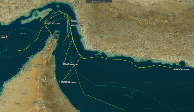 حركة حذرة في هرمز.. 8 سفن تعبر المضيق خلال 24 ساعة بينها ناقلات خاضعة للعقوبات