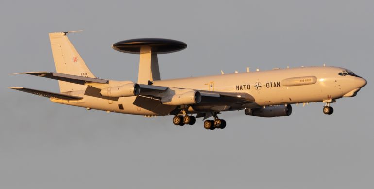 طائرة إنذار مبكر وتحكم تابعة لحلف شمال الأطلسي (فلايت رادار)