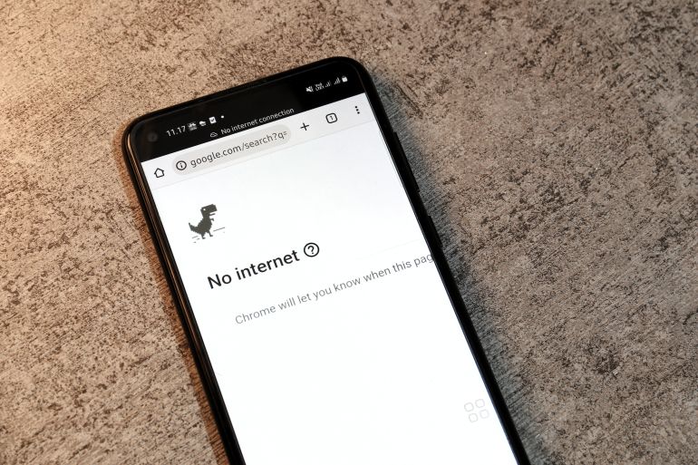 Bekasi, Indonesia - May 13 2024. no internet connection sign on blank page on smartphone screen