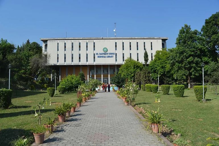 جامعة قائد أعظم في إسلام آباد Govt. Degree college No 1 DIK KPK facebook