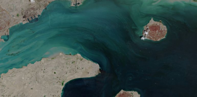 A satellite image shows the ship movement at the Strait of Hormuz on April 2, 2026, in Space. EUROPEAN UNION/COPERNICUS SENTINEL-2/Handout via REUTERS THIS IMAGE HAS BEEN SUPPLIED BY A THIRD PARTY MANDATORY CREDIT.