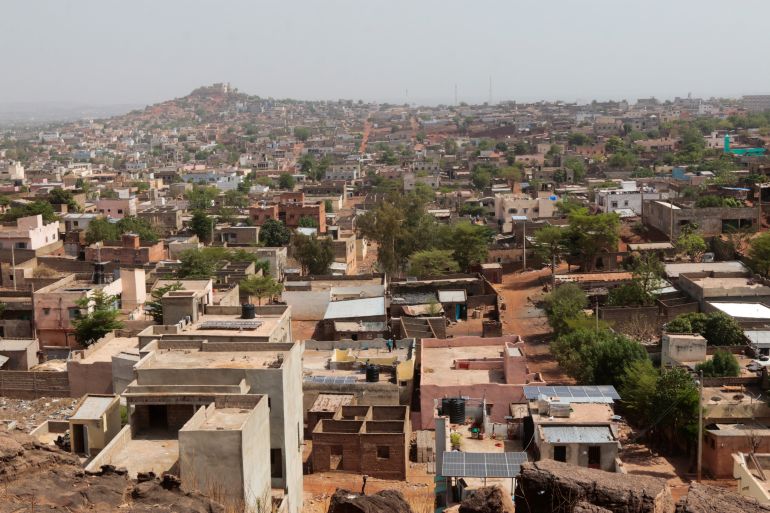 reuters_69ed5f04-1777164036 A general view of Bamako after insurgents launched attacks on military bases across the country, in Bamako, Mali April 25, 2026. REUTERS/Aboubacar Traore