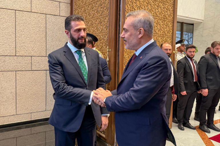 syr-ukr-tr-5-1775408800 DAMASCUS, SYRIA - APRIL 5: (----EDITORIAL USE ONLY - MANDATORY CREDIT - 'TURKISH FOREIGN MINISTRY' / HANDOUT' - NO MARKETING NO ADVERTISING CAMPAIGNS - DISTRIBUTED AS A SERVICE TO CLIENTS----) Turkish Foreign Minister Hakan Fidan meets with Syrian President Ahmad Al-Sharaa in Damascus, Syria, on April 5, 2026. ( Turkish Foreign Ministry - Anadolu Agency )