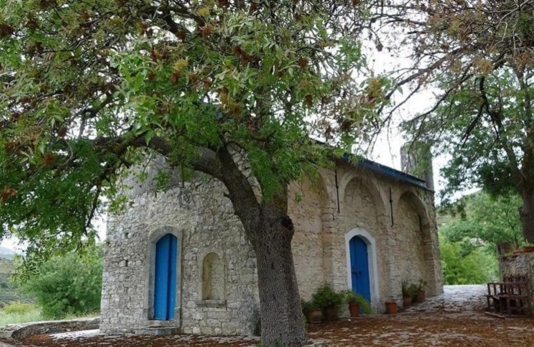 صورة مبنى في قرية تروزينا التي سيقام فيها المشروع