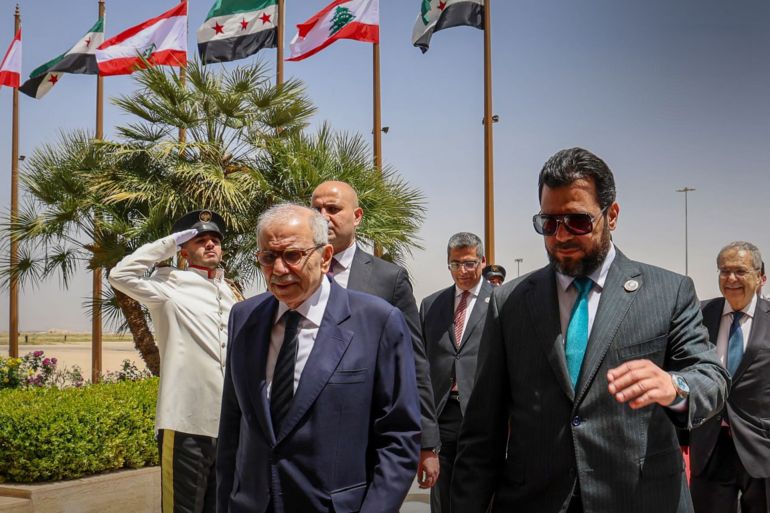 261wcabe-1778325800 وفد لبناني يترأسه سلام يصل إلى مطار دمشق الدولي في زيارة لسوريا المصدر وكالة سانا