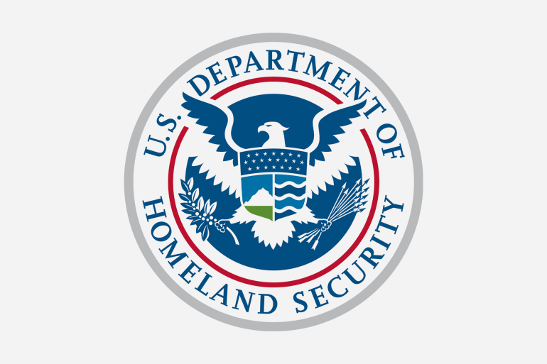 المصدر: الموقع الرسمي لوزارة الأمن الداخلي الأمريكية شعار وزارة الأمن الداخلي الأمريكية United States Department of Homeland Security https://www.dhs.gov/
