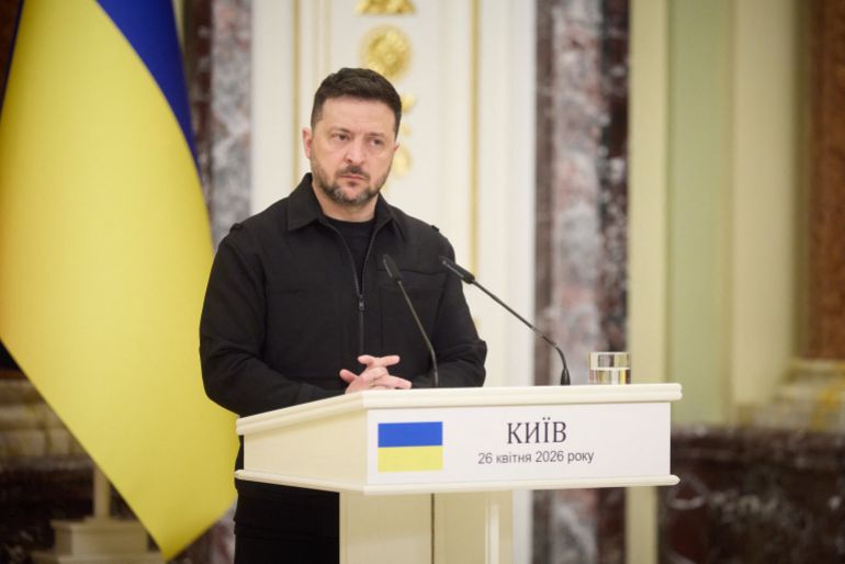 afp_69f0d5e71ab0-1777391079 This handout photograph taken and released by the Ukrainian Presidential Press Service on April 26, 2026, shows Ukraine's President Volodymyr Zelensky speaking during a press conference with Moldova's President after a meeting in Kyiv, amid the Russian invasion of Ukraine. (Photo by Handout / UKRAINIAN PRESIDENTIAL PRESS SERVICE / AFP) / RESTRICTED TO EDITORIAL USE - MANDATORY CREDIT "AFP PHOTO / UKRAINIAN PRESIDENTIAL PRESS SERVICE" - NO MARKETING NO ADVERTISING CAMPAIGNS - DISTRIBUTED AS A SERVICE TO CLIENTS