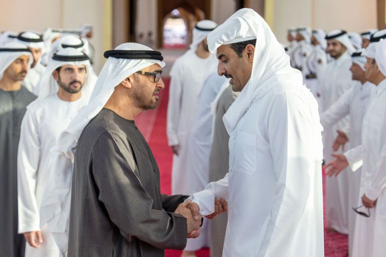 الأمير تميم يلتقي محمد بن زايد آل نهيان في الدوحة (وكالة الأنباء القطرية على تويتر)