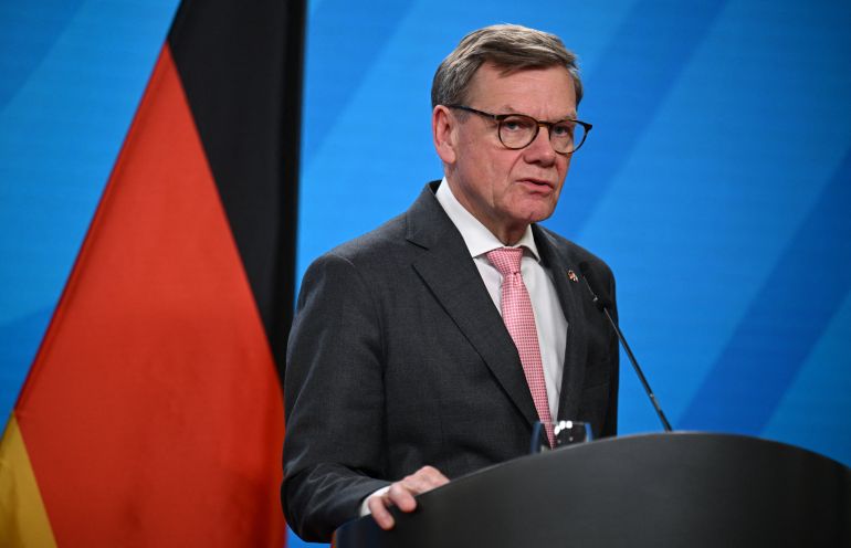 reuters_69fa6cd7-1778019543 German Foreign Minister Johann Wadephul holds a press conference with Israeli Foreign Minister Gideon Saar (not pictured) following their talks, in Berlin, Germany, May 5, 2026. REUTERS/Annegret Hilse
