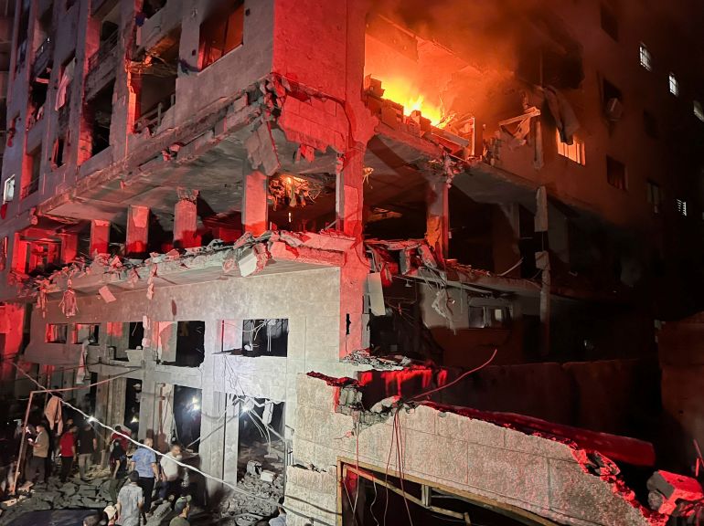 reuters_6a075baa-1778867115-2 A fire burns in a residential apartment after Israeli shelling, according to the Ministry of Health, in Gaza City May 15, 2026. REUTERS/Ebrahim Hajjaj