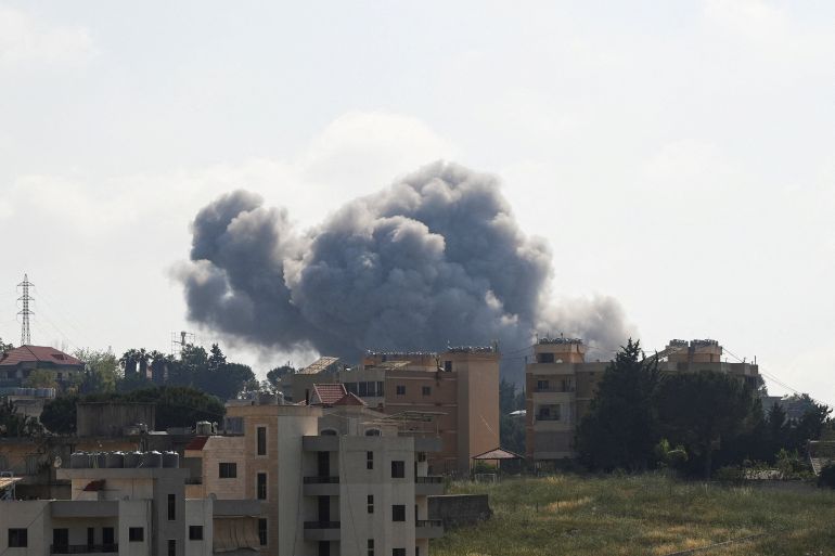 reuters_6a17853e-1779926334 Smoke billows following an Israeli strike in Kfar Joz, Lebanon May 26, 2026. REUTERS/Stringer TPX IMAGES OF THE DAY