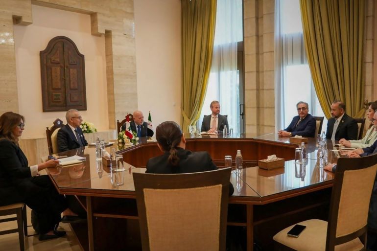 s121212-1778323458 لقاءات ثنائية بين عدد من الوزراء السوريين ونظرائهم من الوفد اللبناني في قصر تشرين بدمشق