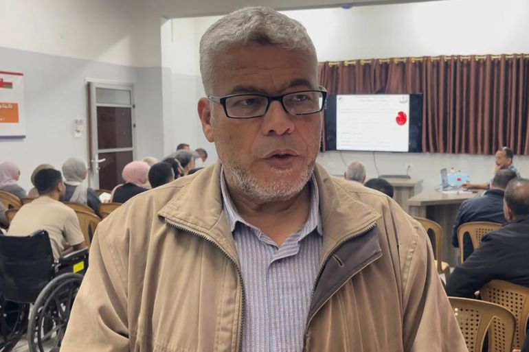 الدكتور محمد أبو ندى مدير مركز غزة للسرطان