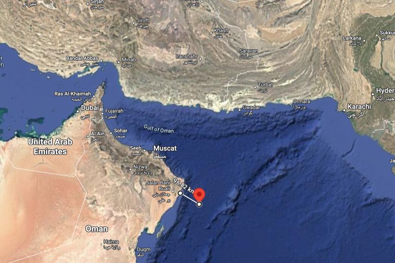 ****داخلية**** صور أقمار صناعية ترصد استمرار نشاط السفينة الهجومية الأمريكية “تريبولي” في بحر العرب المصدر google maps