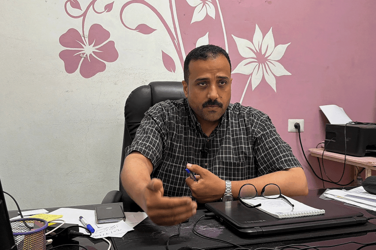 5- غزة – د. محمد حمدان مدير الشؤون الثقافية والعلاقات العامة في جامعة الأقصى بغزة. إياد القطراوي، 01/06/2026، (الجزيرة)