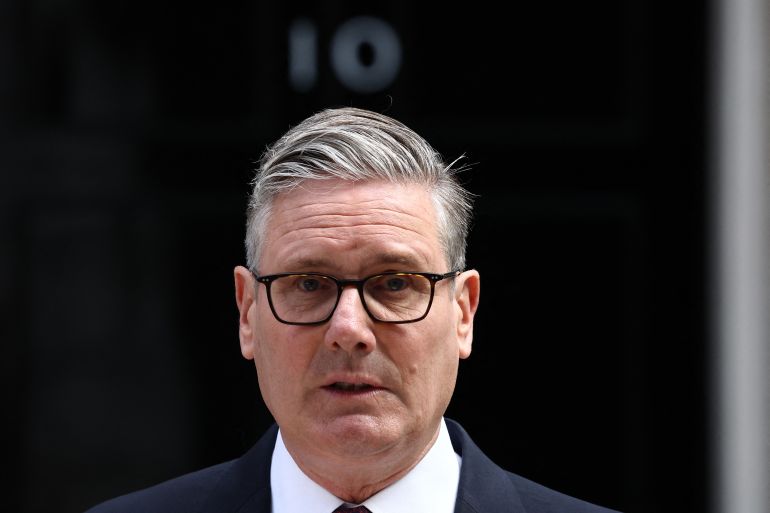 afp_6a3bb209d76b-1782297097 TOPSHOT - Britain's Prime Minister Keir Starmer makes a statement on his future outside 10 Downing Street on the morning of June 22, 2026, in London.