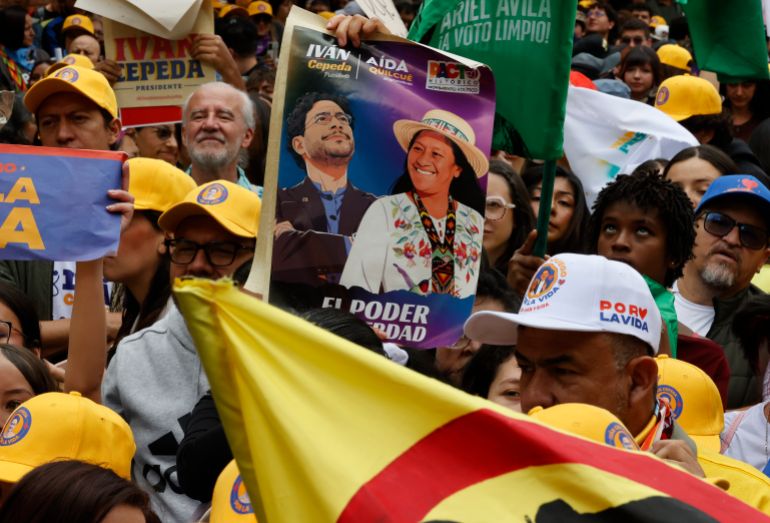 epa13035207 Supporters of Colombian presidential candidate Ivan Cepeda attend a campaign rally in Bogota, Colombia, 13 June 2026. Colombia's presidential runoff election is scheduled for 21 June 2026 between left-wing candidate Cepeda and right-wing candidate Abelardo de la Espriella. EPA/Mauricio Dueñas Castañeda