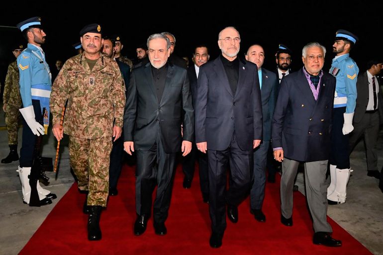 iran112-1780844787 This handout photograph taken and released by Pakistan's Ministry of Foreign Affairs on April 11, 2026 shows Pakistan's Foreign Minister Ishaq Dar (2nd R) and Army Chief Syed Asim Munir (2nd L) walking with Iran's Foreign Minister Abbas Araghchi (centre L) and Irans Parliament Speaker Mohammad Bagher Ghalibaf (centre R) upon their arrival at Nur Khan air base in Rawalpindi, near Islamabad. (Photo by HANDOUT / Pakistan's Ministry of Foreign Affairs / AFP) / -----EDITORS NOTE --- RESTRICTED TO EDITORIAL USE - MANDATORY CREDIT "AFP PHOTO / Pakistan's Ministry of Foreign Affairs " - NO MARKETING - NO ADVERTISING CAMPAIGNS - DISTRIBUTED AS A SERVICE TO CLIENTS
