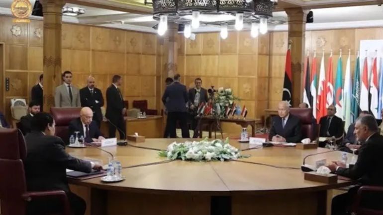 خلال اجتماع أمين عام جامعة الدول العربية مع رؤساء مجالس النواب والرئاسة والدولة في ليبيا عام 2024 (مجلس النواب الليبي)