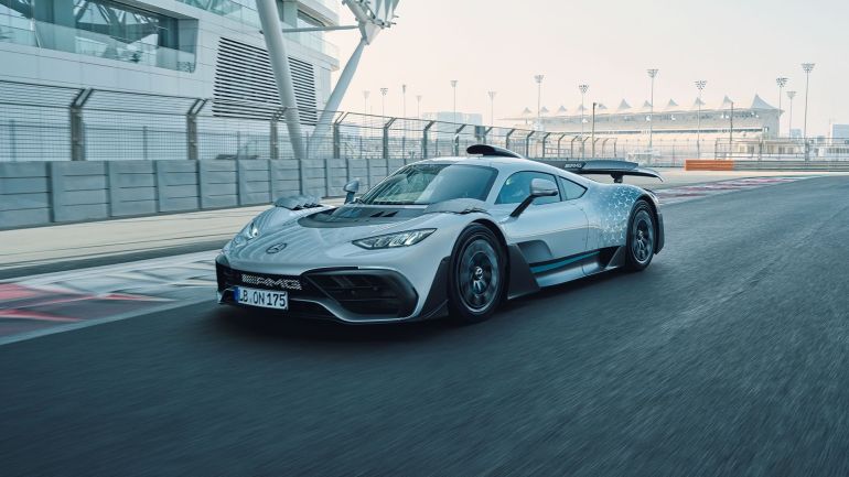 mercedes-amg-one-1781791849 مرسيدس "إيه إم جي ون" المستوحاة من سيارات الفورمولا 1 والبالغ عددها 275 نسخة فقط في العالم (مرسيدس)