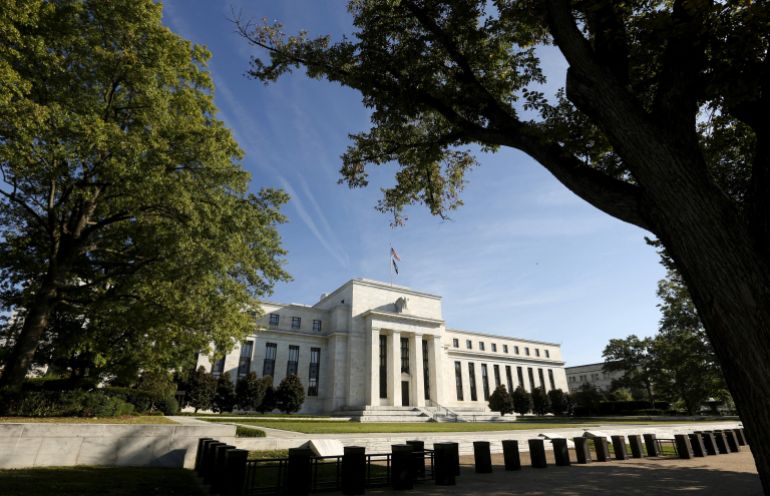 FILE PHOTO: The Federal Reserve headquarters in Washington September 16 2015. REUTERS/Kevin Lamarque//File Photo