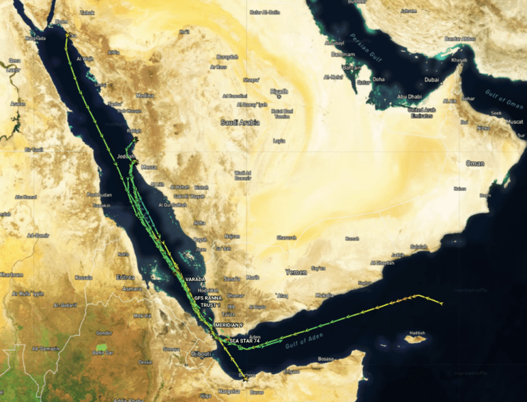 10-sfn-1784722505 عبور 10 سفن مضيق باب المندب مرتبطة بموانئ سعودية 21 يوليو/تموز الجاري (مارين ترافيك)