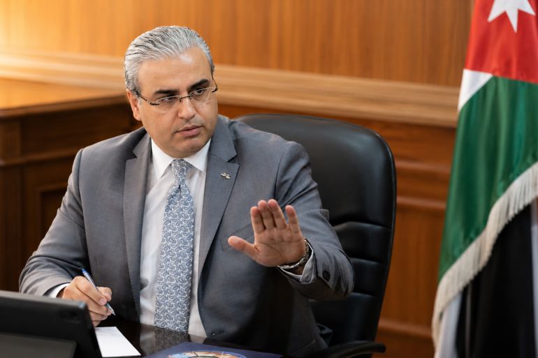 13-1783582087 وزير الصحة الأردني إبراهيم البدور