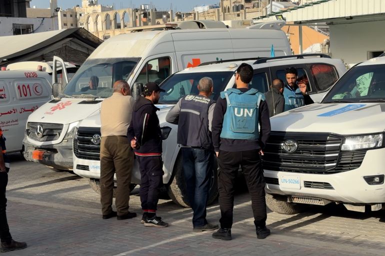 1772809620604-1772813568 العائدون للقطاع يعترضون لأكثر من عملية خلال تفتيش قبل السماح لهم بالدخول