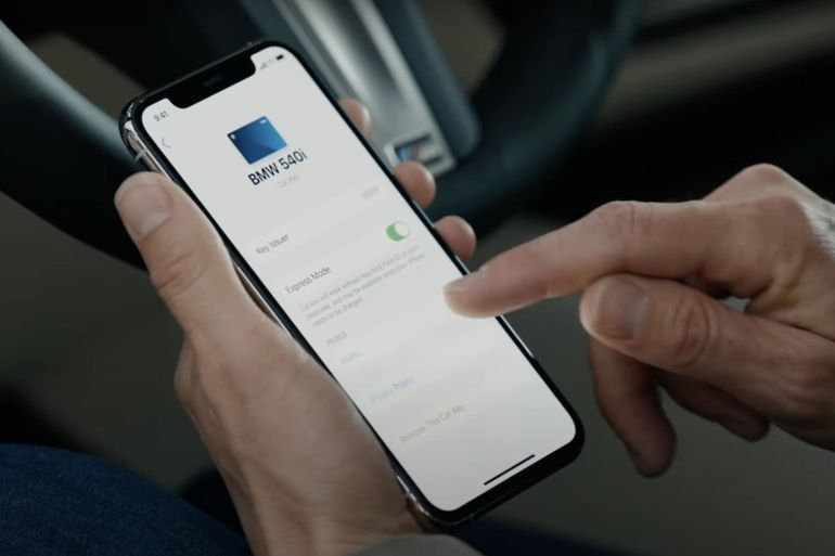 "آبل كار كي" تتيح مشاركة المفتاح الرقمي مع أفراد العائلة أو الأصدقاء