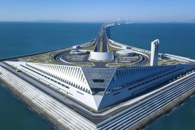 download-1785227221 المشروع يأتي ضمن إستراتيجية الصين لتوسيع استخدام الروبوتات في قطاعات الخدمات المختلفة
