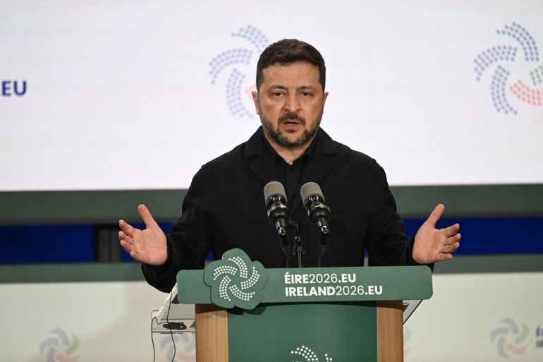 epa_6a484d359293-1783123253 epa13078433 Ukrainian President Volodymyr Zelensky speaks during a press conference following the launch event for Ireland's Presidency of the Council of the European Union in Dublin Castle in Dublin, Ireland, 01 July 2026. Ireland will hold the Presidency for six months until the end of 2026. EPA/BRYAN MEADE