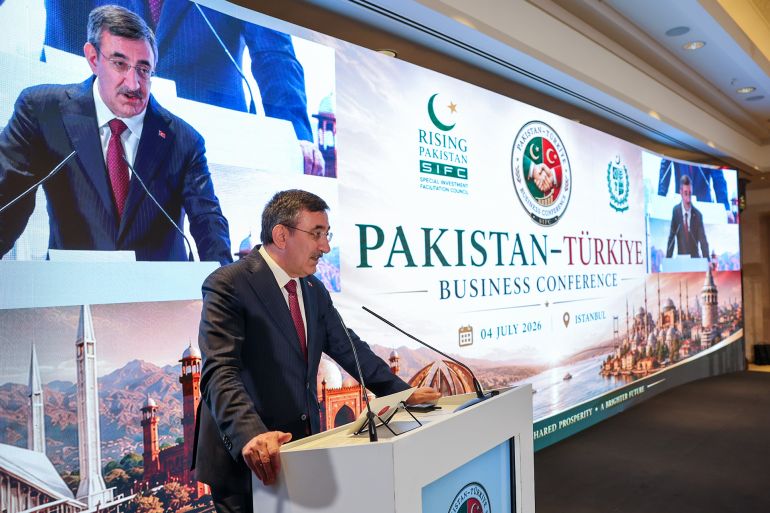 f7876cabfgh-1783173672 ISTANBUL, TURKIYE - JULY 4: Pakistani Prime Minister Shehbaz Sharif (L) and Turkish Vice President Cevdet Yilmaz greet each other ahead of the Turkiye-Pakistan Business Conference in Istanbul, Turkiye, on July 4, 2026. The forum brings together officials and business representatives from both countries.