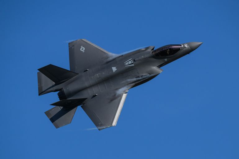 getty_6a4beaab87-1783360171 LAKENHEATH, ENGLAND - APRIL 08: A US-AF F-35 Lightning II stealth multirole fighter jet overflies RAF Lakenheath on April 08, 2026 in Lakenheath, England. Keir Starmer has pledged to deny the US permission to use British sovereign bases, including RAF Lakenheath for offensive operations against Iranian infrastructure. While limited access for defensive missions was previously approved, the UK has drawn a firm line against strikes targeting civilian facilities. Over the weekend President Donald Trump issued a "final warning" to Iran, threatening a massive four-hour "obliteration" of its civilian infrastructure if the Strait of Hormuz is not reopened by his deadline of 20:00 eastern time today. (Photo by Leon Neal/Getty Images)
