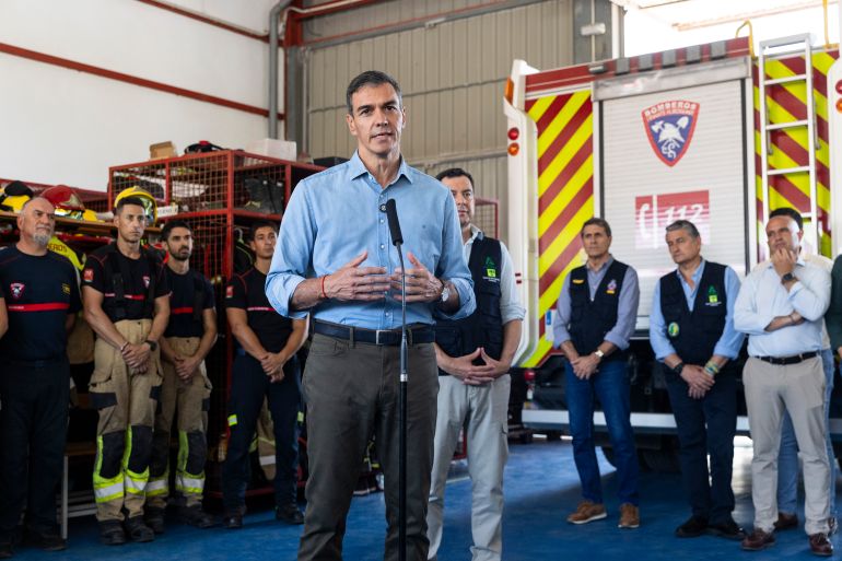 getty_6a54f70710-1783953159-1 TURRE, SPAIN - JULY 13: Pedro Sanchez, Prime Minister of Spain, speaks during a institutional statement during a visit to the Advanced Operative Command point following the deadly Los Gallardos wildfire on July 13, 2026 in Turre, Almeria province, Spain. At least thirteen people have died and more than 23 are still missing after the fire, which has now been mostly brought under control, broke out in Spain's southern province of Almería on July 9. (Photo by Pablo Blazquez Dominguez/Getty Images)