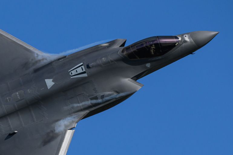 getty_6a615add6d-1784765149 LAKENHEATH, ENGLAND - APRIL 08: A US-AF F-35 Lightning II stealth multirole fighter jet overflies RAF Lakenheath on April 08, 2026 in Lakenheath, England. Keir Starmer has pledged to deny the US permission to use British sovereign bases, including RAF Lakenheath for offensive operations against Iranian infrastructure. While limited access for defensive missions was previously approved, the UK has drawn a firm line against strikes targeting civilian facilities. Over the weekend President Donald Trump issued a "final warning" to Iran, threatening a massive four-hour "obliteration" of its civilian infrastructure if the Strait of Hormuz is not reopened by his deadline of 20:00 eastern time today. (Photo by Leon Neal/Getty Images)