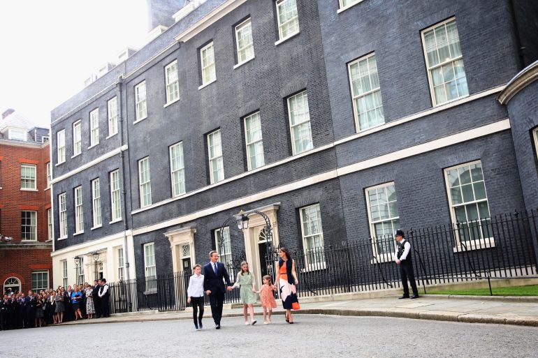 LONDON, ENGLAND - JULY 13: David Cameron leaves 10 Downing Street with his wife Samantha and their children Nancy, Arthur and Florence on July 13, 2016 in London, England. David Cameron leaves Downing Street today having been Prime Minister of the United Kingdom since May 2010 and Leader of the Conservative Party since December 2005. He is succeeded by former Home Secretary Theresa May and will remain as Member of Parliament for Witney in Oxfordshire. (Photo by Dan Kitwood/Getty Images)