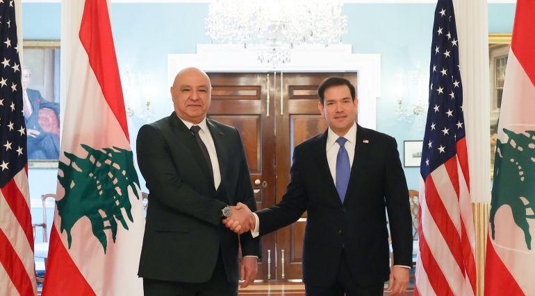الرئيس اللبناني جوزيف عون خلال لقائه وزير الخارجية الأمريكية ماركو روبيو، اليوم الأحد، في واشنطن (الرئاسة اللبانية)