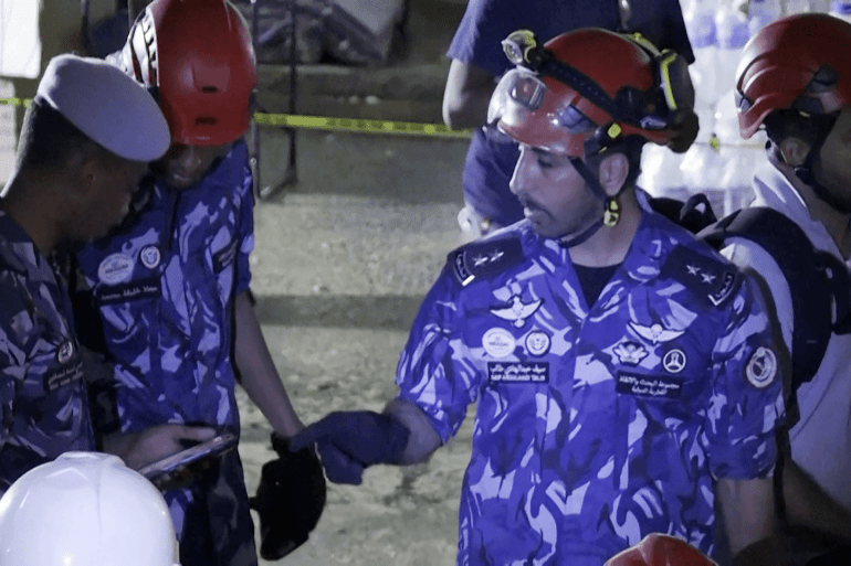 pic-998877442-1783875922 Qatari rescue team arrives in the San Bernardino sector in central Caracas, where volunteers are searching for survivors after a building collapse caused by two earthquakes on June 24. IMAGES