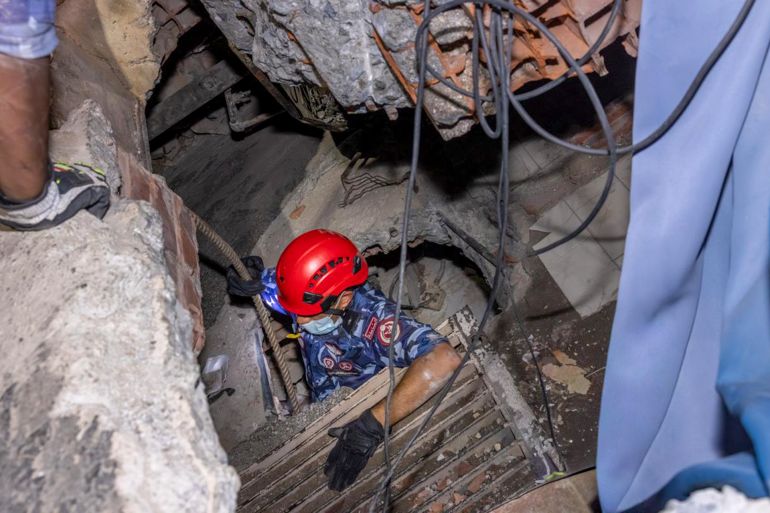 qa-2-1783011716 مجموعة البحث والإنقاذ القطرية الدولية تنجح في إنقاذ فتاة على قيد الحياة بعد ثمانية أيام تحت الأنقاض في فنزويلا
