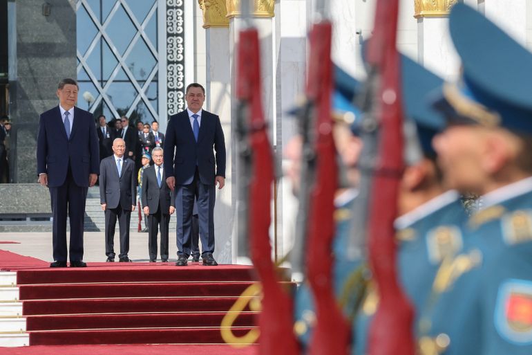 29-1788166895 Kyrgyz President Sadyr Japarov and Chinese President Xi Jinping take part in a welcoming ceremony as they meet in Bishkek, Kyrgyzstan, August 31, 2026. REUTERS/Pavel Mikheyev