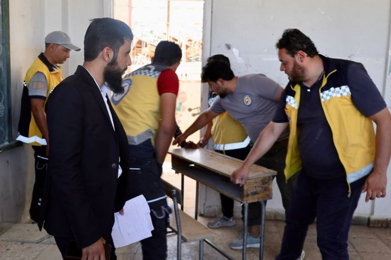 تجهيز المدارس في ريف السويداء الشمالي لامتحانات الدورة الاستثنائية المصدر محافظة السويداء على فيسبوك