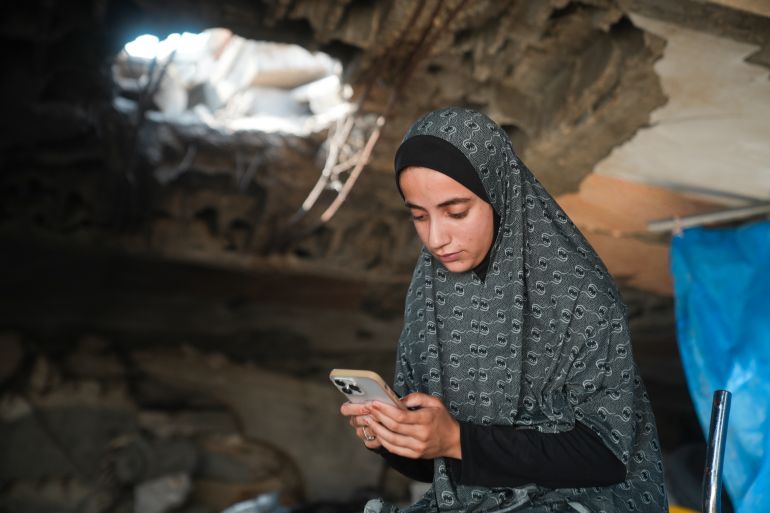 54-12-1787049072 المعوقات تحول دون استمرار طلاب غزة في التعلّم والوصول إلى الامتحانات الوطنية