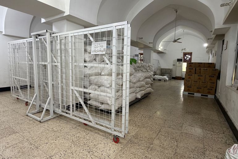 69807-1787162525 مخازن المواد الغذائية التابعة لمطعم الخيرات