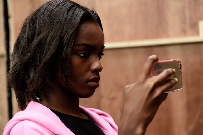 LONDON, ENGLAND - SEPTEMBER 18: A model is seen backstage ahead of the Jean-Pierre Braganza show during London Fashion Week Spring/Summer 2016 on September 18, 2015 in London, England. (Photo by Ian Gavan/Getty Images)
