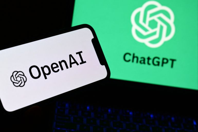 afp_6a6619c3412a-1785076163 (FILES) A photo taken on October 4, 2023 in Manta, near Turin, shows a smartphone and a laptop displaying the logos of the artificial intelligence OpenAI research laboratory and ChatGPT robot.