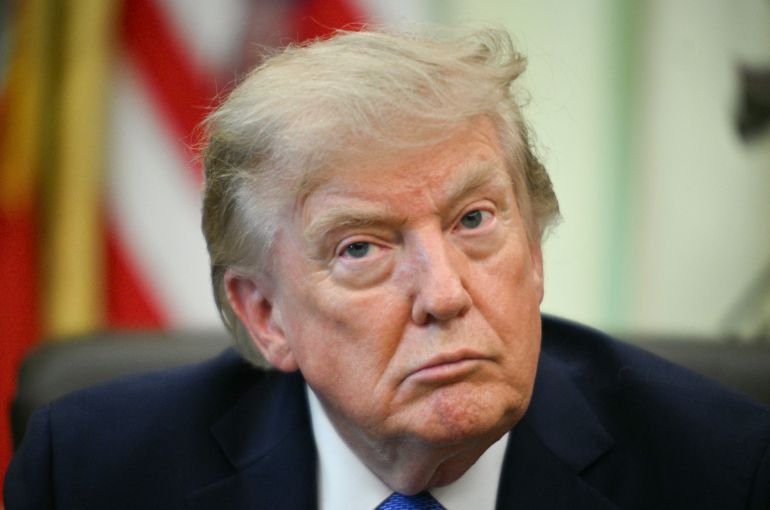 afp_6a7611f087f2-1786122736 CORRECTION / US President Donald Trump speaks after signing executive orders in the Oval Office of the White House in Washington, DC, on August 6, 2026.