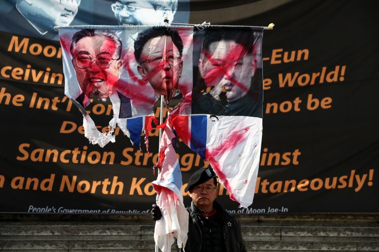 getty_6a869f8b60-1787207563 SEOUL, SOUTH KOREA - FEBRUARY 26: South Korean protesters participate in anti-North Korea and pro-U.S. rally near the U.S. embassy on February 26, 2019 in Seoul, South Korea. U.S. President Donald Trump said on Saturday his second summit with North Korean leader Kim Jong-un will be held in the Vietnamese capital Hanoi on 27-28 February. The meeting in Hanoi will be the second between Trump and Kim after last June in Singapore which generated significant coverage. (Photo by Chung Sung-Jun/Getty Images)