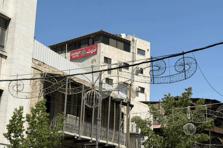pic-7788771-1786824402 فنادق وسط عمّان القديمة مثلت فضاءات اجتماعية استقبلت العمال والطلاب والتجار والرحالة