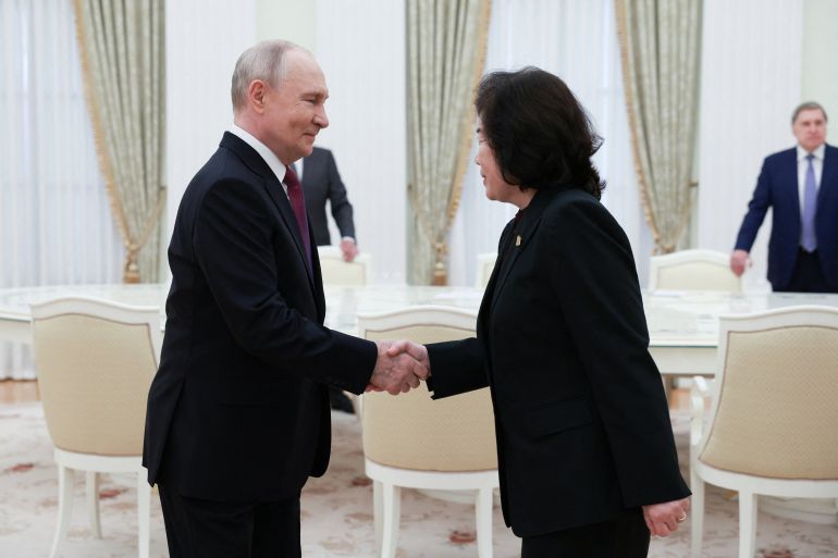 pic-88988444-1786298600 Russian President Vladimir Putin shakes hands with North Korean Foreign Minister Choe Son Hui during a meeting at the Kremlin in Moscow, Russia July 19, 2026. Sputnik/Alexander Shcherbak/Pool via REUTERS ATTENTION EDITORS - THIS IMAGE WAS PROVIDED BY A THIRD PARTY.