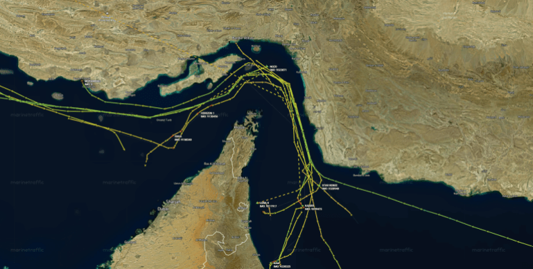 routes-1-1786537136 مسارات بعض السفن التي رصدتها الوحدة حول مضيق هرمز بين 9 و12 أغسطس/آب (مارين ترافيك)